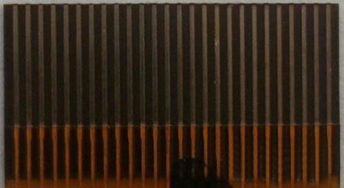 當(dāng)定位系統(tǒng)以插頭邊為基準(zhǔn)點(diǎn)進(jìn)行畸形校正計算，可消減線路板漲縮過大引起插頭檢驗尺寸和邊距的偏差-深圳宏力捷